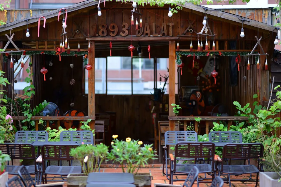 Hình ảnh tại Lê Văn Châu 1969 1